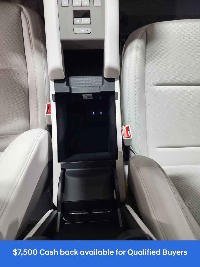 New 2025 Hyundai Ioniq 6 Limited image 31