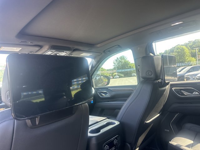 Used 2023 Chevrolet Tahoe High Country AWD/4WD image 15