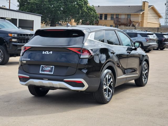 Used 2025 Kia Sportage EX FWD image 14