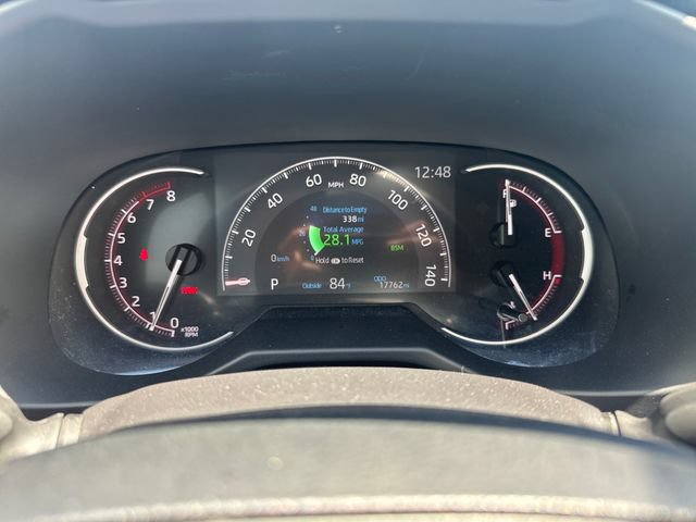 Used 2025 Toyota RAV4 XLE AWD/4WD image 19