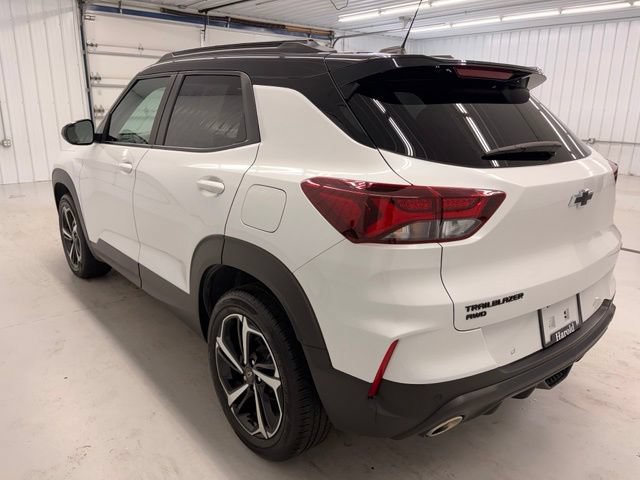 Used 2022 Chevrolet TrailBlazer RS w/ Sun and Liftgate Package AWD/4WD image 4