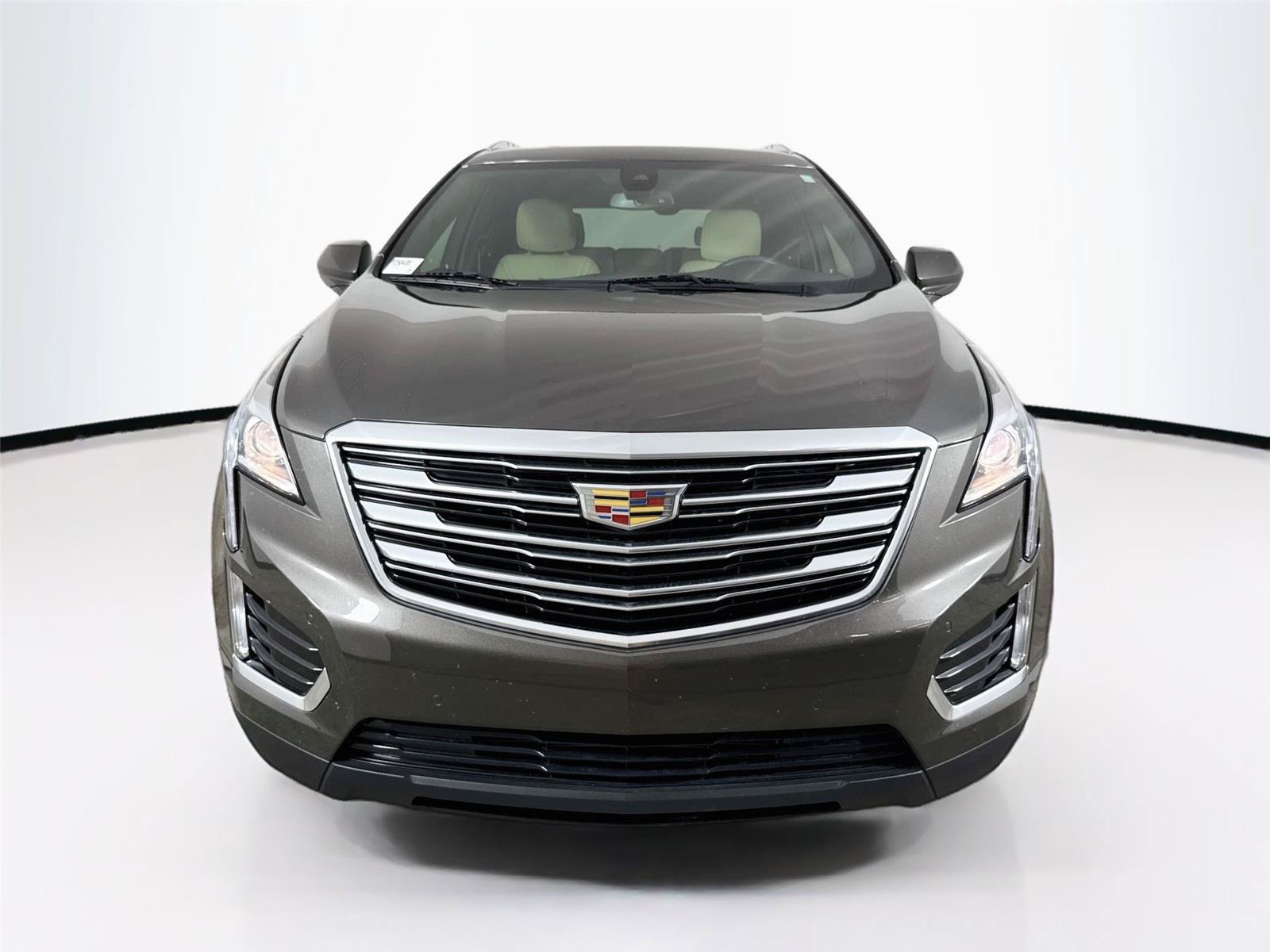 Used 2019 Cadillac XT5 Luxury FWD image 8