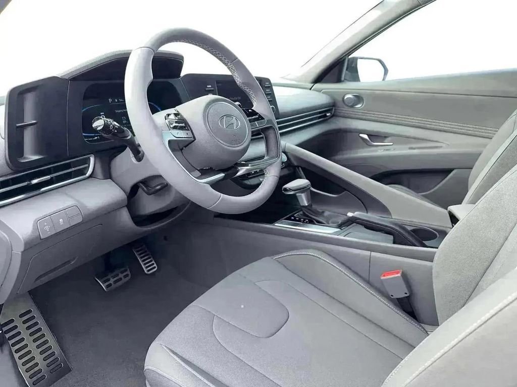 New 2026 Hyundai Elantra Sport FWD image 14