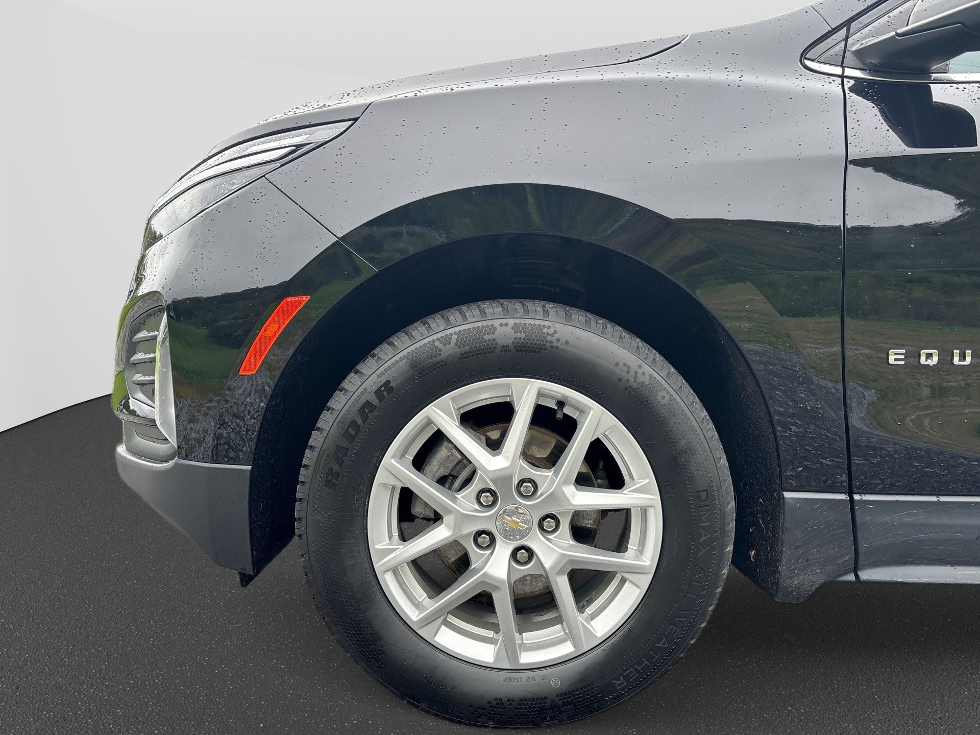 Used 2022 Chevrolet Equinox LT AWD/4WD image 14