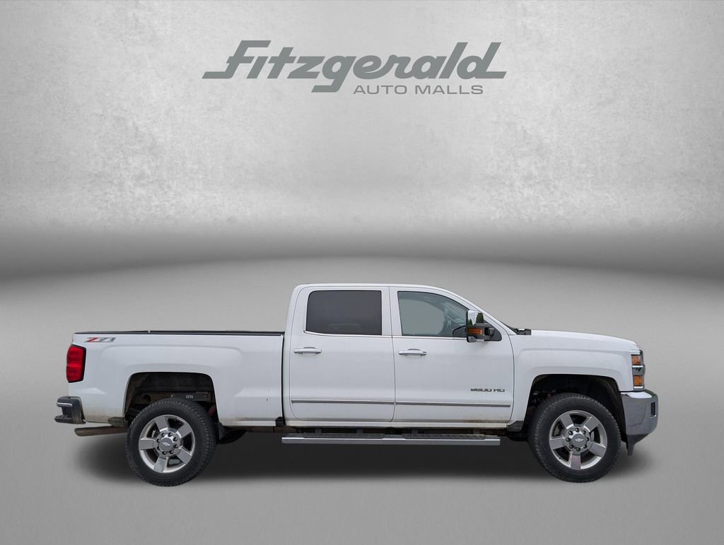 Used 2016 Chevrolet Silverado 2500 LTZ w/ LTZ Plus Package AWD/4WD image 4