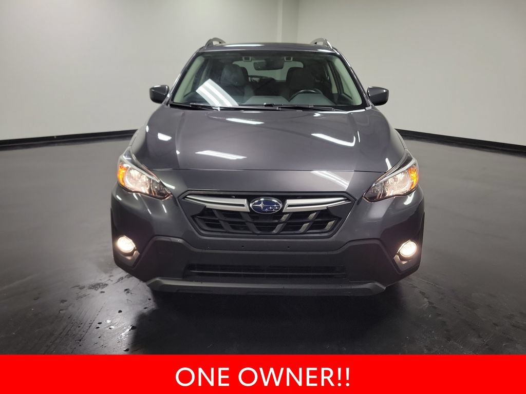 Used 2021 Subaru Crosstrek 2.0i Premium w/ Moonroof Package AWD/4WD image 3