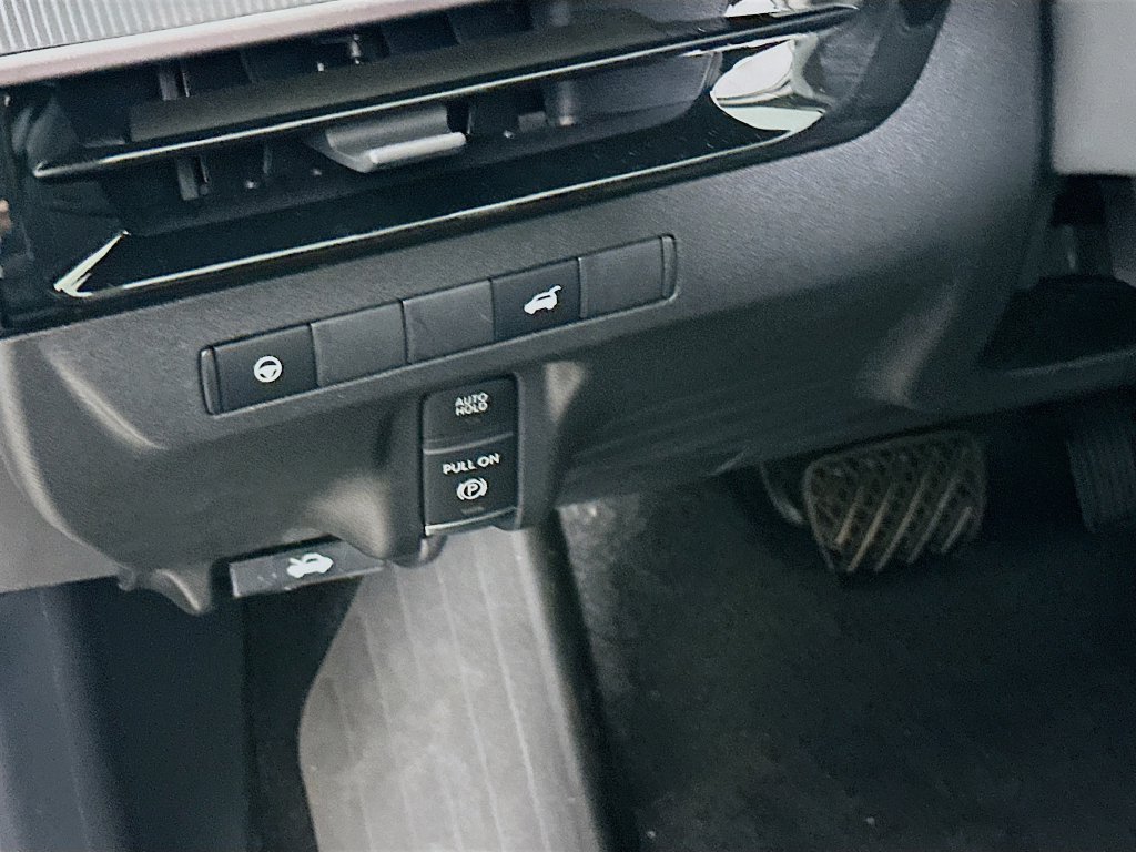 New 2026 Nissan Murano SV AWD/4WD image 15