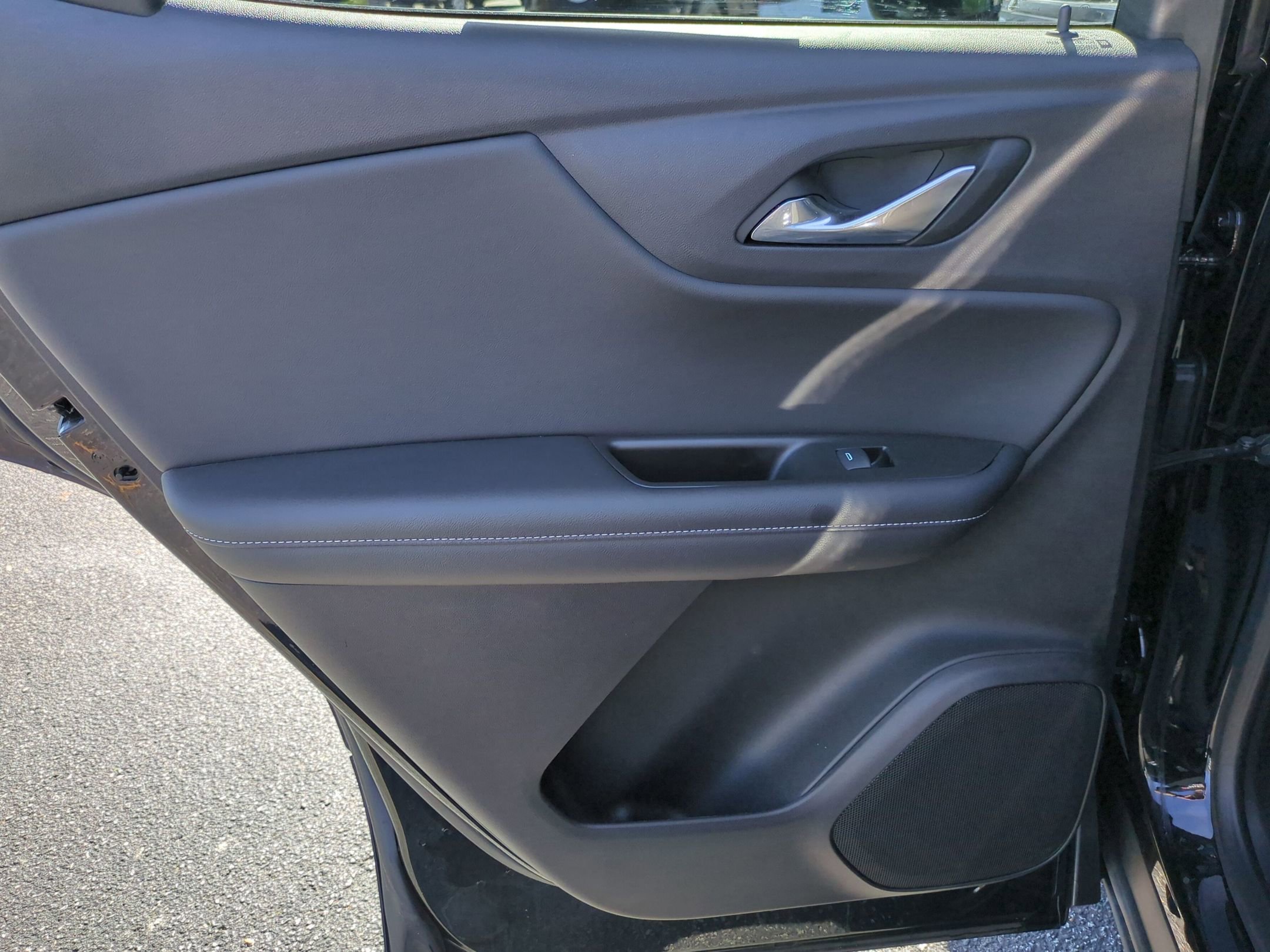 Certified 2024 Chevrolet Blazer LT w/ LPO, Floor Liner Package image 30
