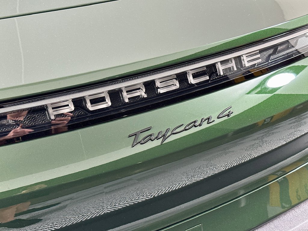 New 2026 Porsche Taycan AWD/4WD image 33