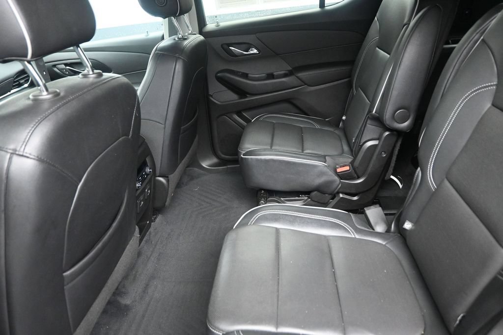 Used 2021 Chevrolet Traverse High Country FWD image 14