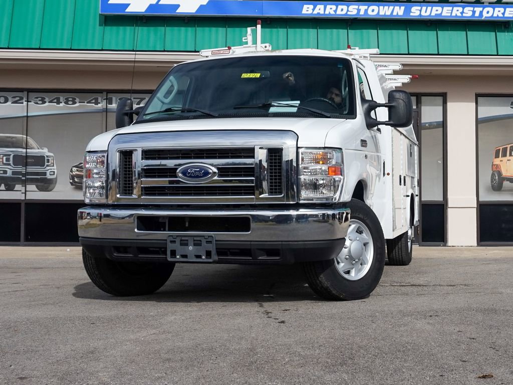 Used 2019 Ford E-350 and Econoline 350 Super Duty w/ Power Windows & Locks Group image 6