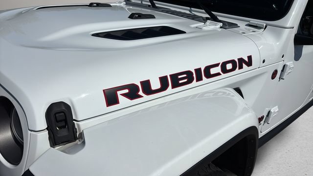 Used 2021 Jeep Gladiator Rubicon AWD/4WD image 38