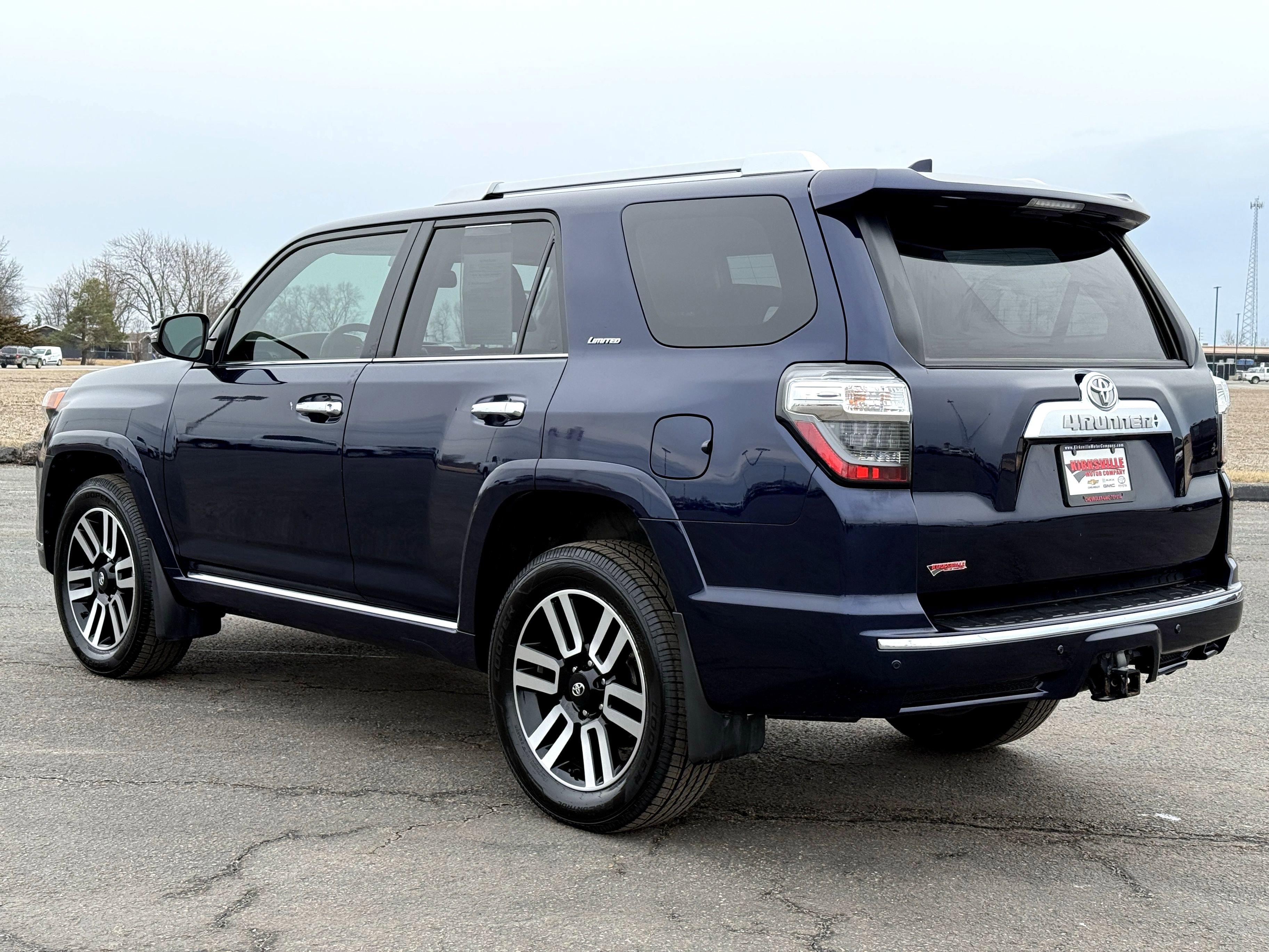 Used 2022 Toyota 4Runner Limited image 5