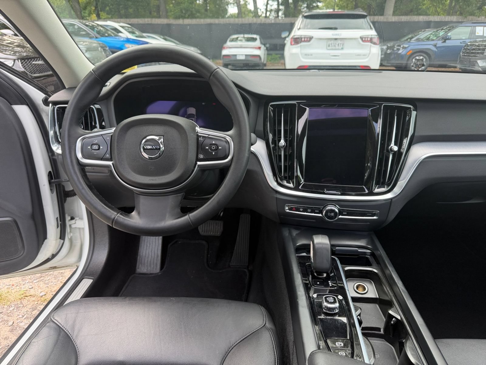 Used 2025 Volvo S60 B5 Core AWD/4WD image 34