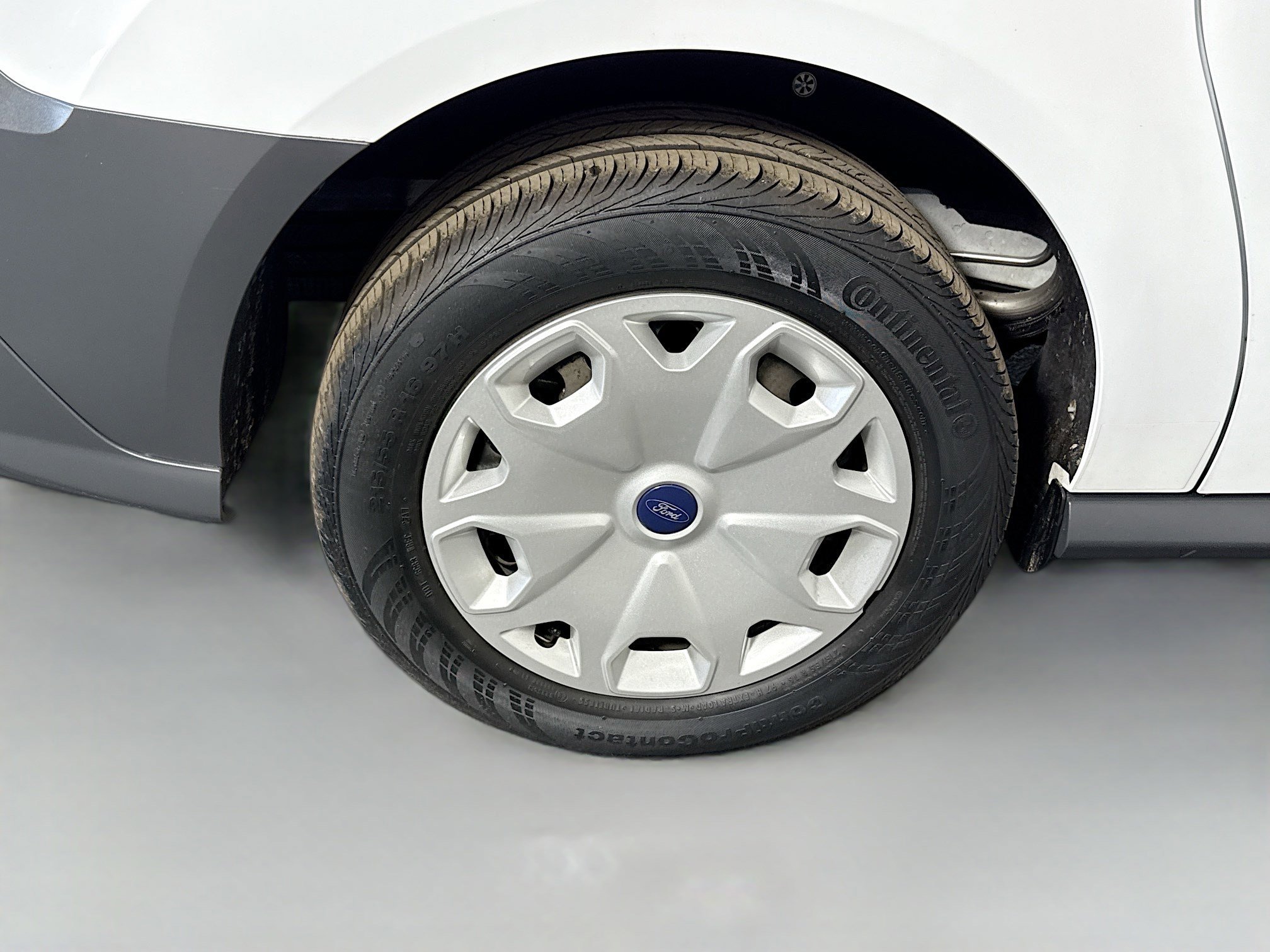 Used 2018 Ford Transit Connect XL image 30