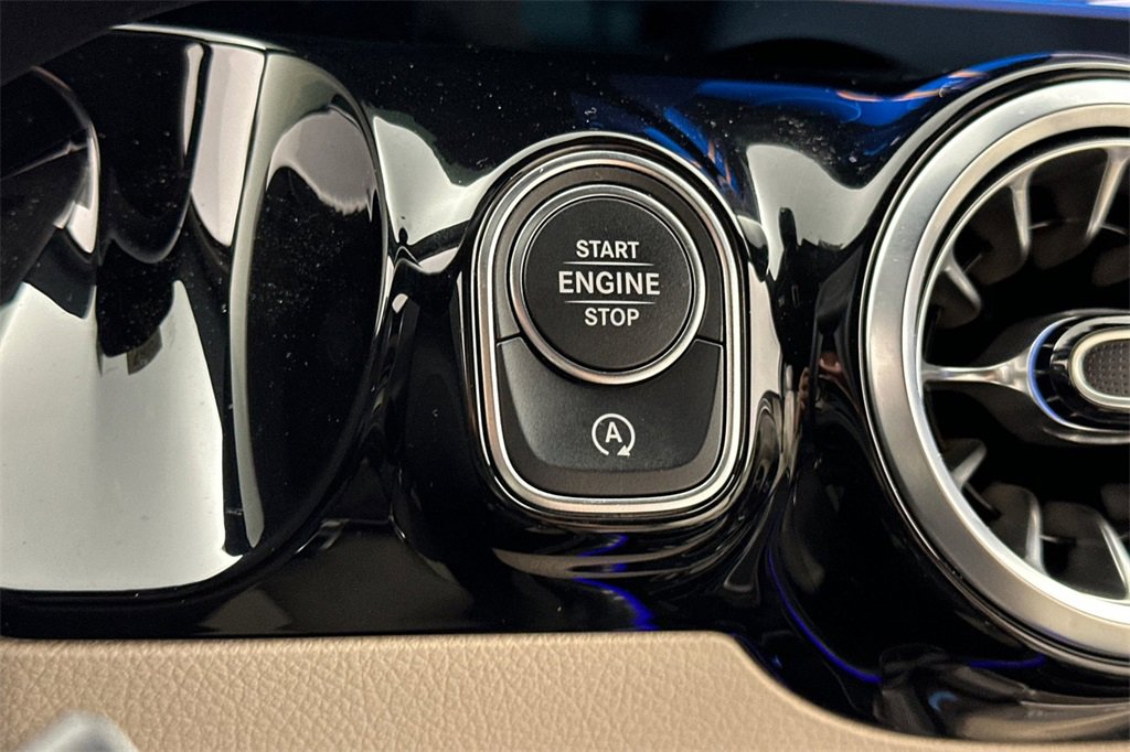 Certified 2026 Mercedes-Benz GLA 250 image 25