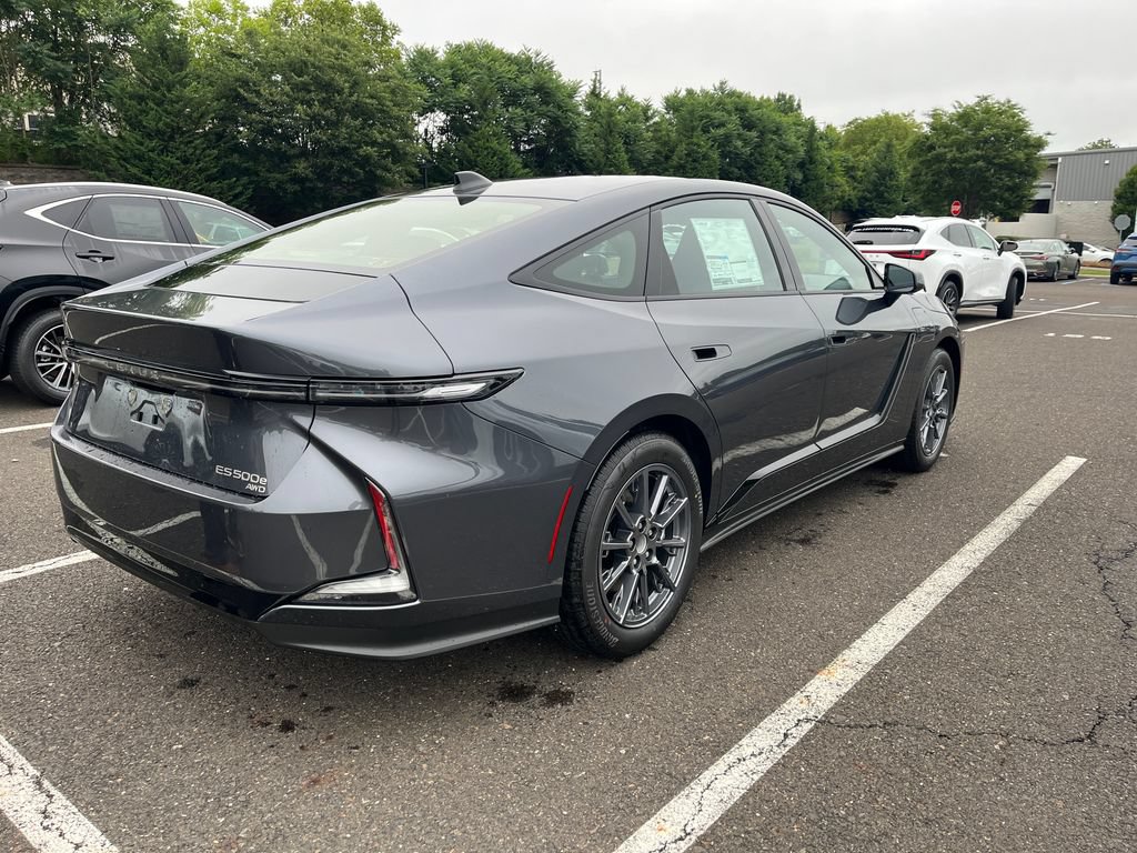 New 2026 Lexus ES 500e AWD/4WD image 3