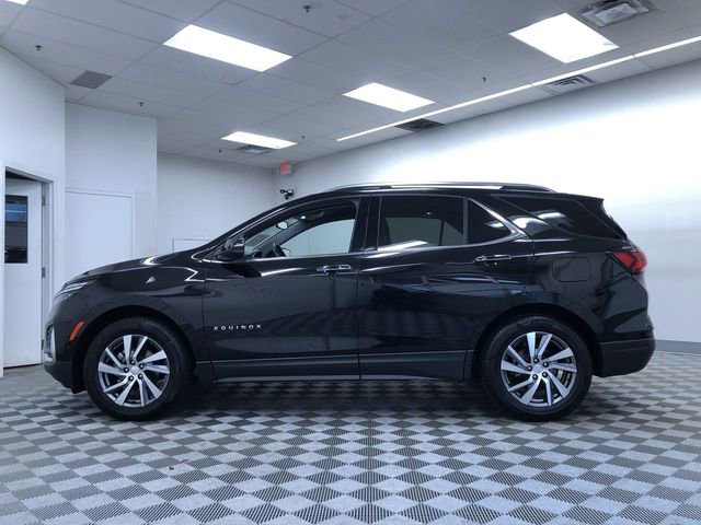 Used 2023 Chevrolet Equinox Premier AWD/4WD image 12