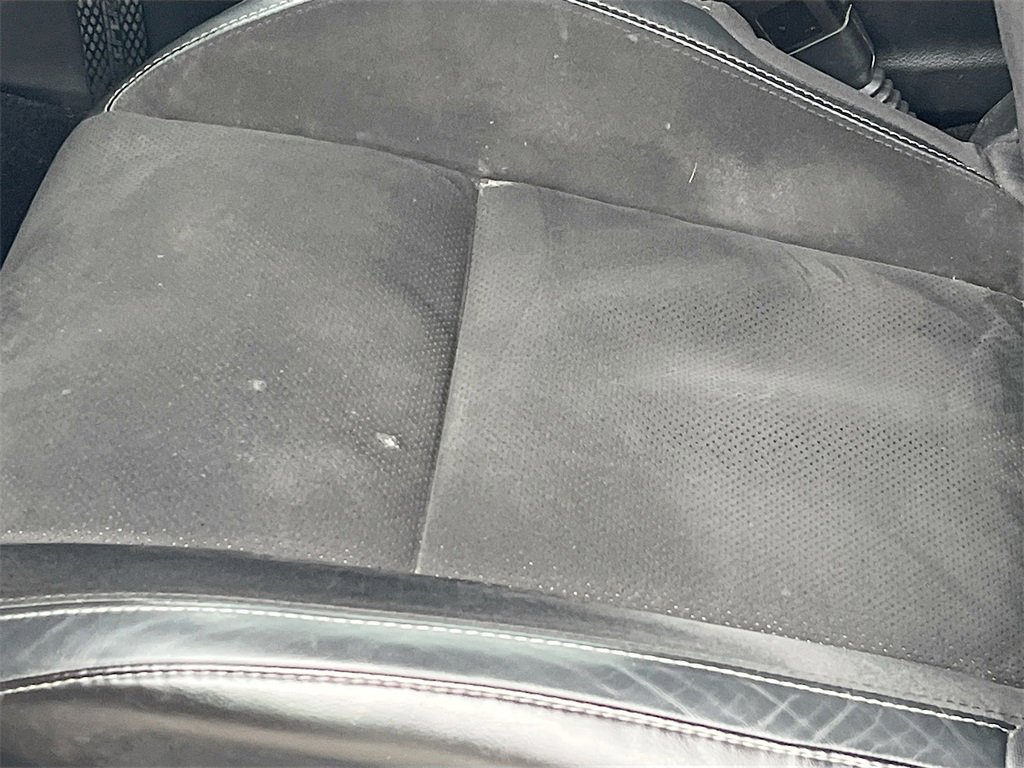 Used 2021 Dodge Challenger R/T w/ Plus Package image 19