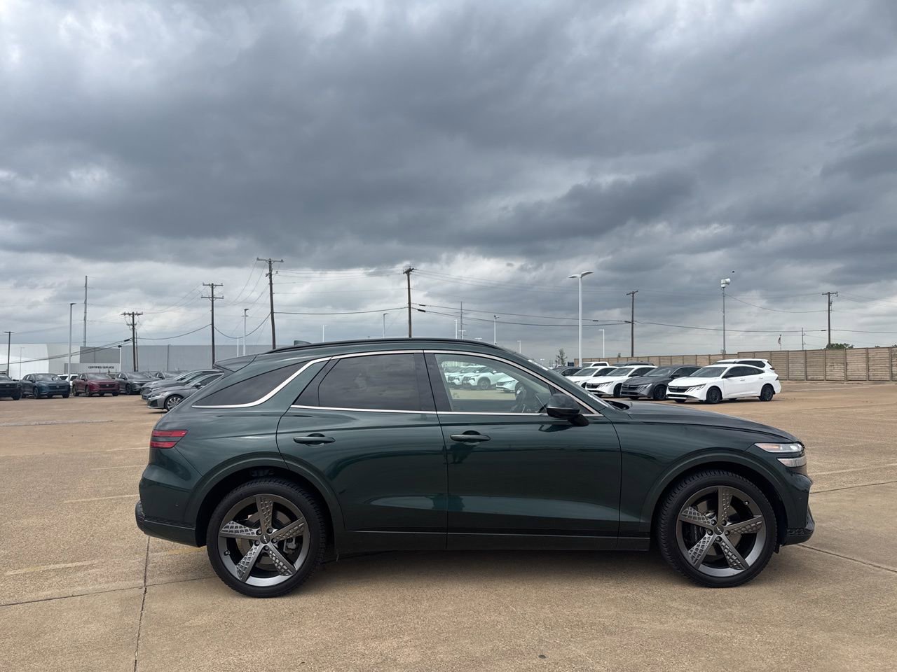 Used 2022 Genesis GV70 3.5T Sport w/ Sport Prestige Package image 25