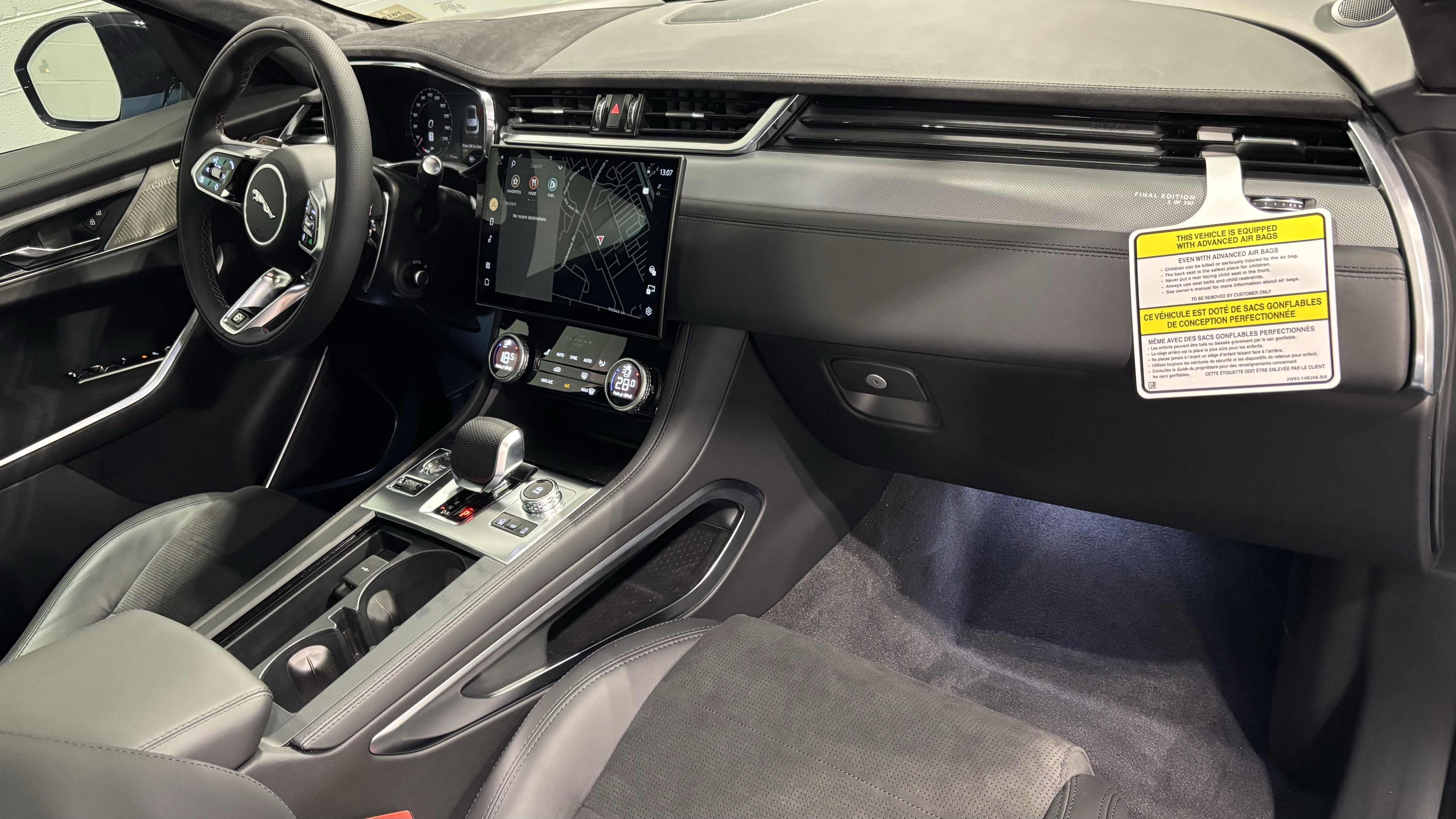 New 2026 Jaguar F-PACE SVR 575 Edition AWD/4WD image 4