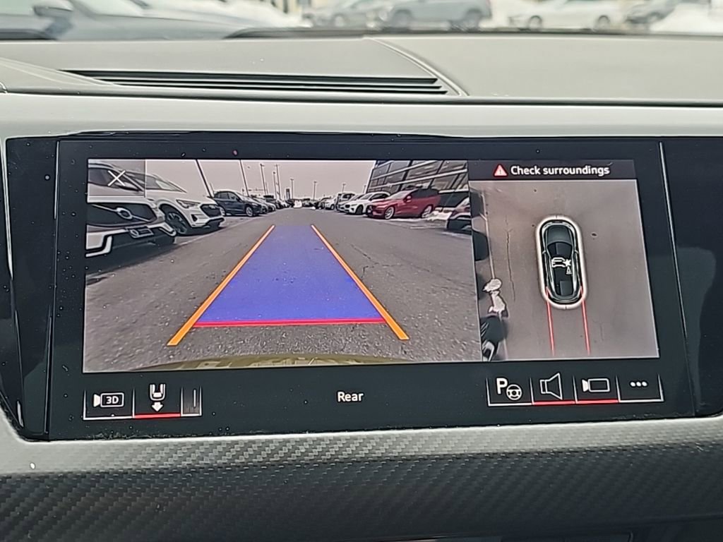 Used 2023 Audi e-tron GT Prestige image 8