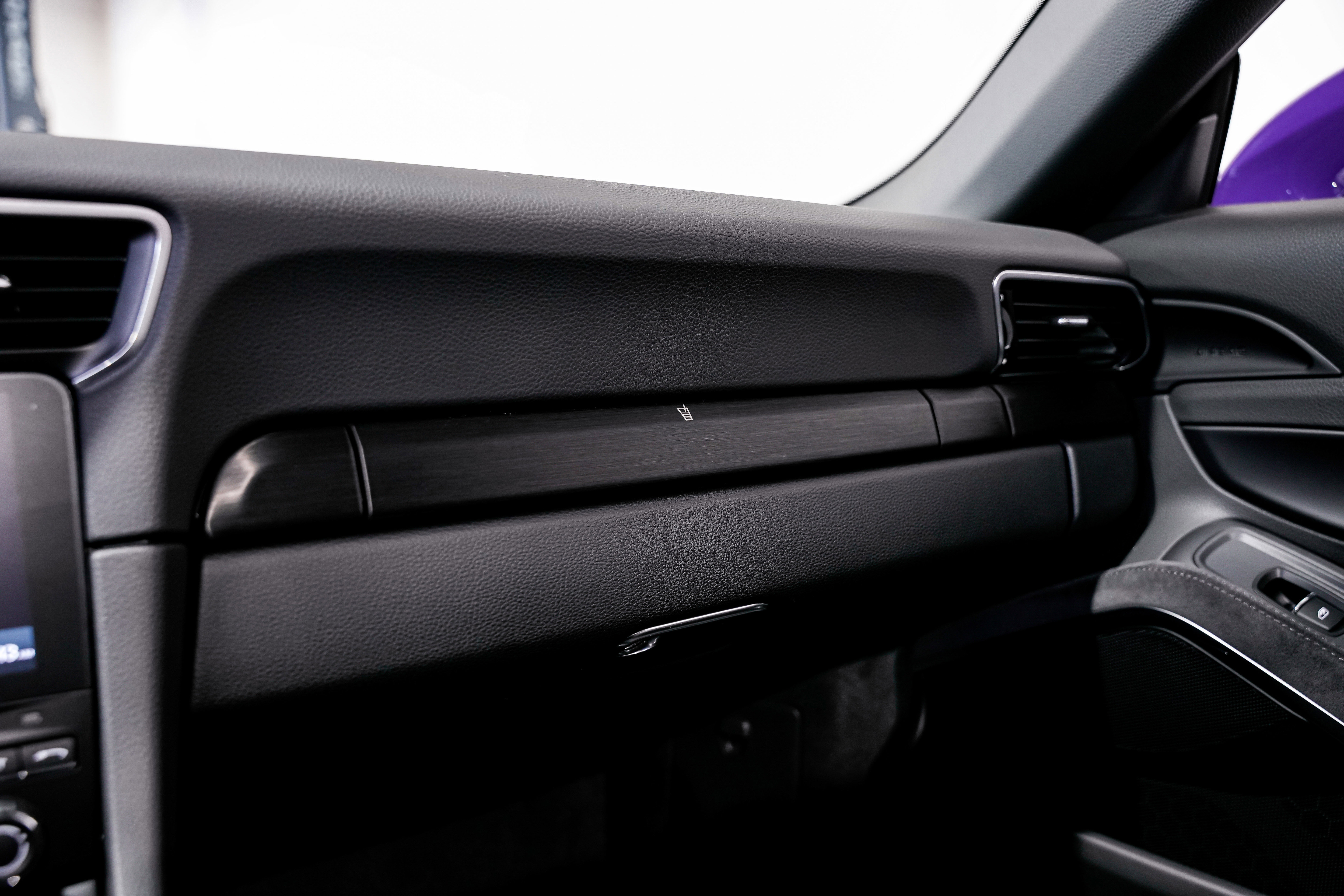 Used 2018 Porsche 911 Targa 4 GTS image 16