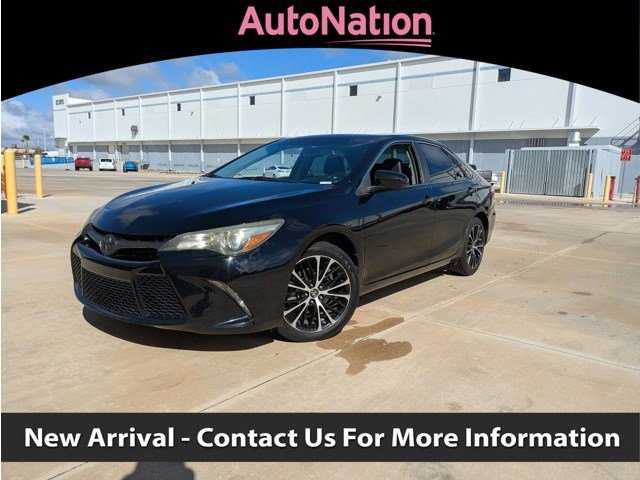 Used 2016 Toyota Camry SE
