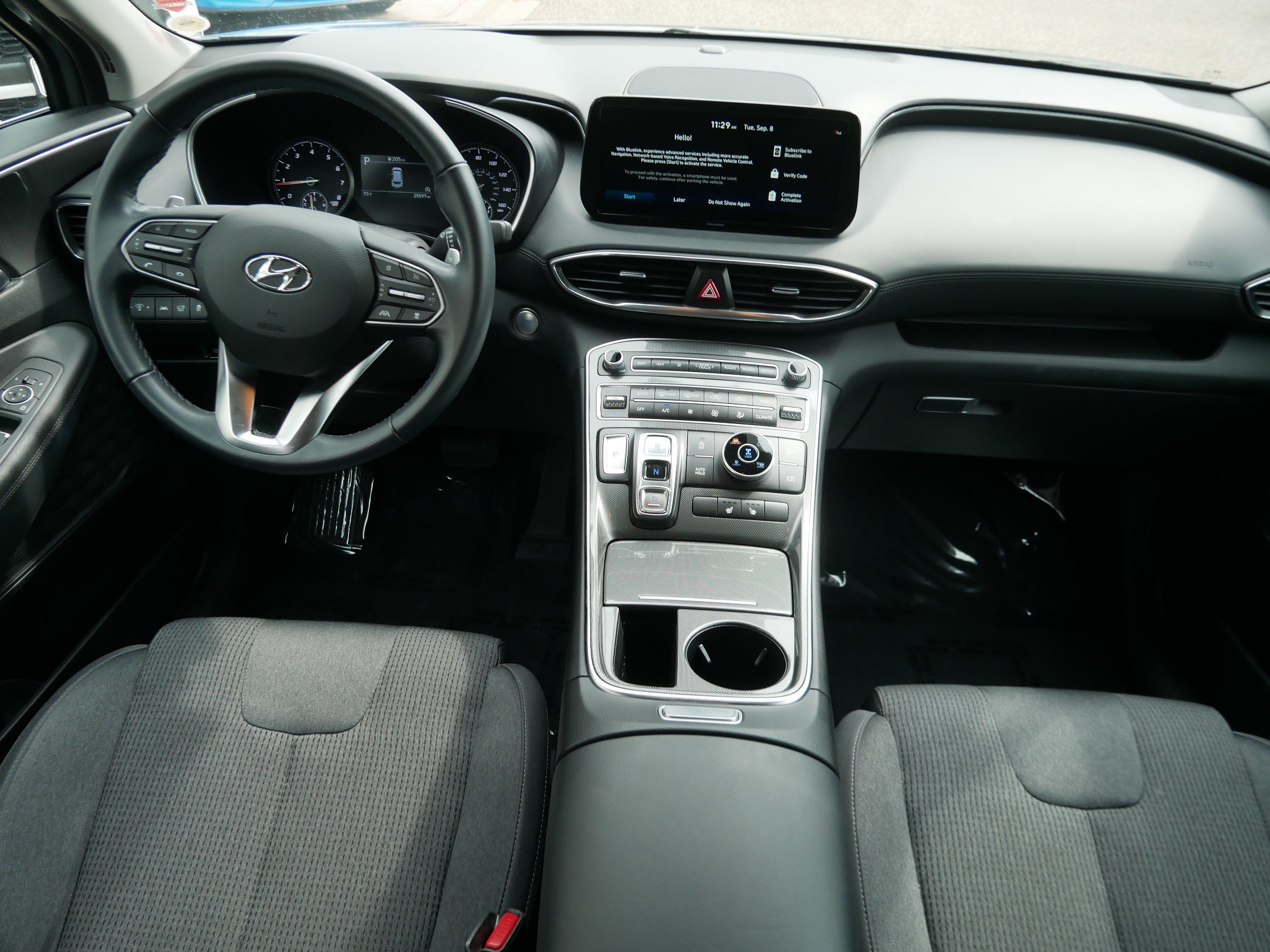 Used 2023 Hyundai Santa Fe SEL AWD/4WD image 9