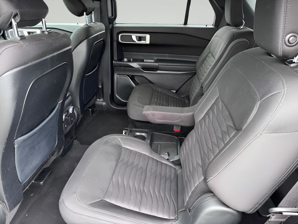 Used 2020 Ford Explorer XLT RWD image 18