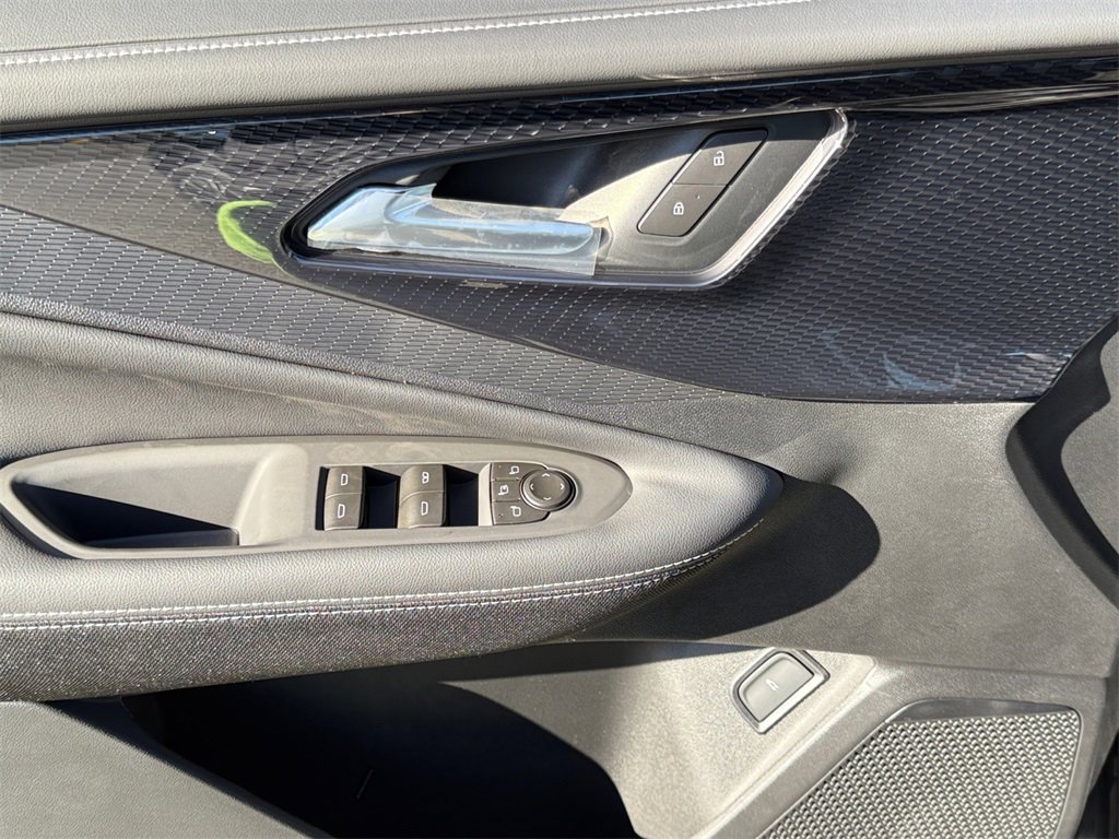 New 2026 Chevrolet Blazer EV LT image 11