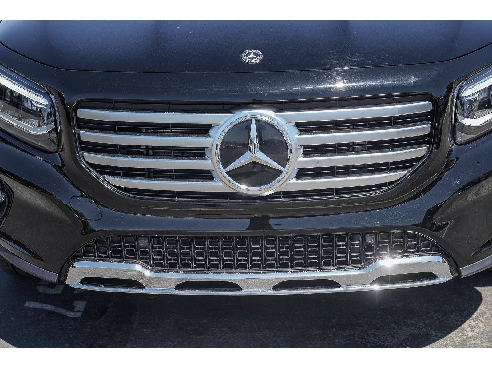 Certified 2026 Mercedes-Benz GLB 250 image 7