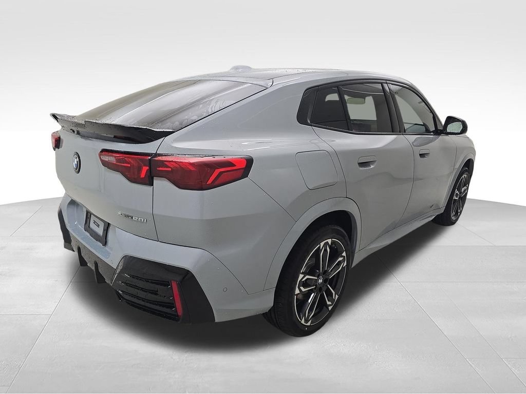 New 2026 BMW X2 xDrive28i w/ Technology Package AWD/4WD image 10