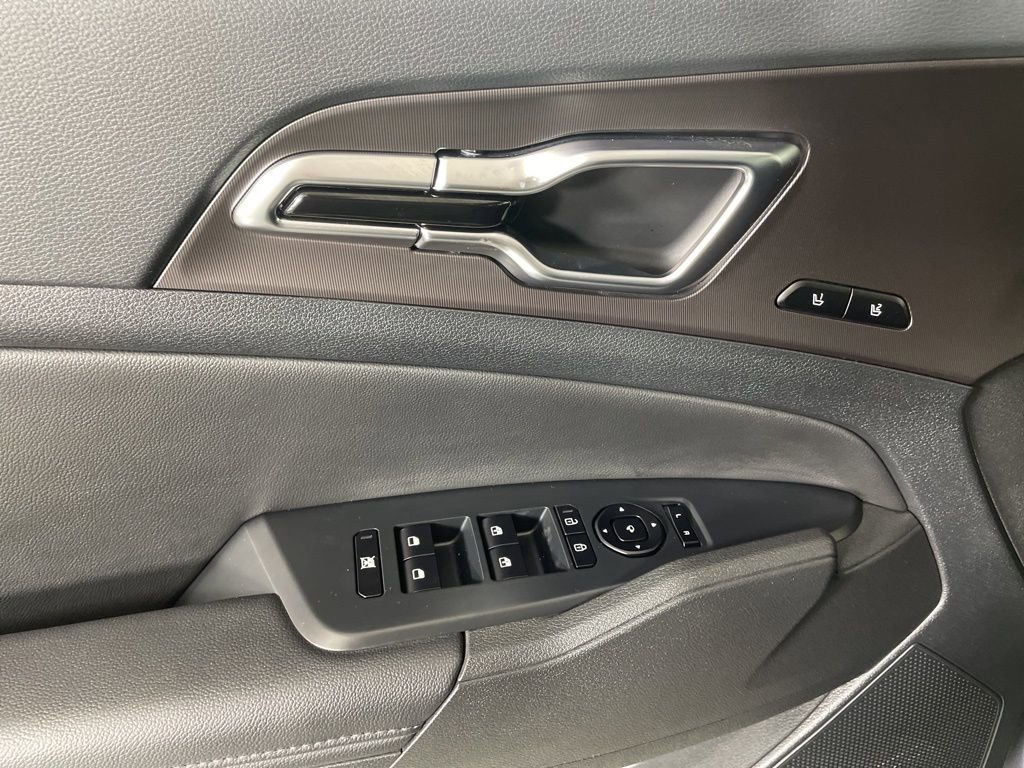 New 2026 Kia Sportage SX image 19