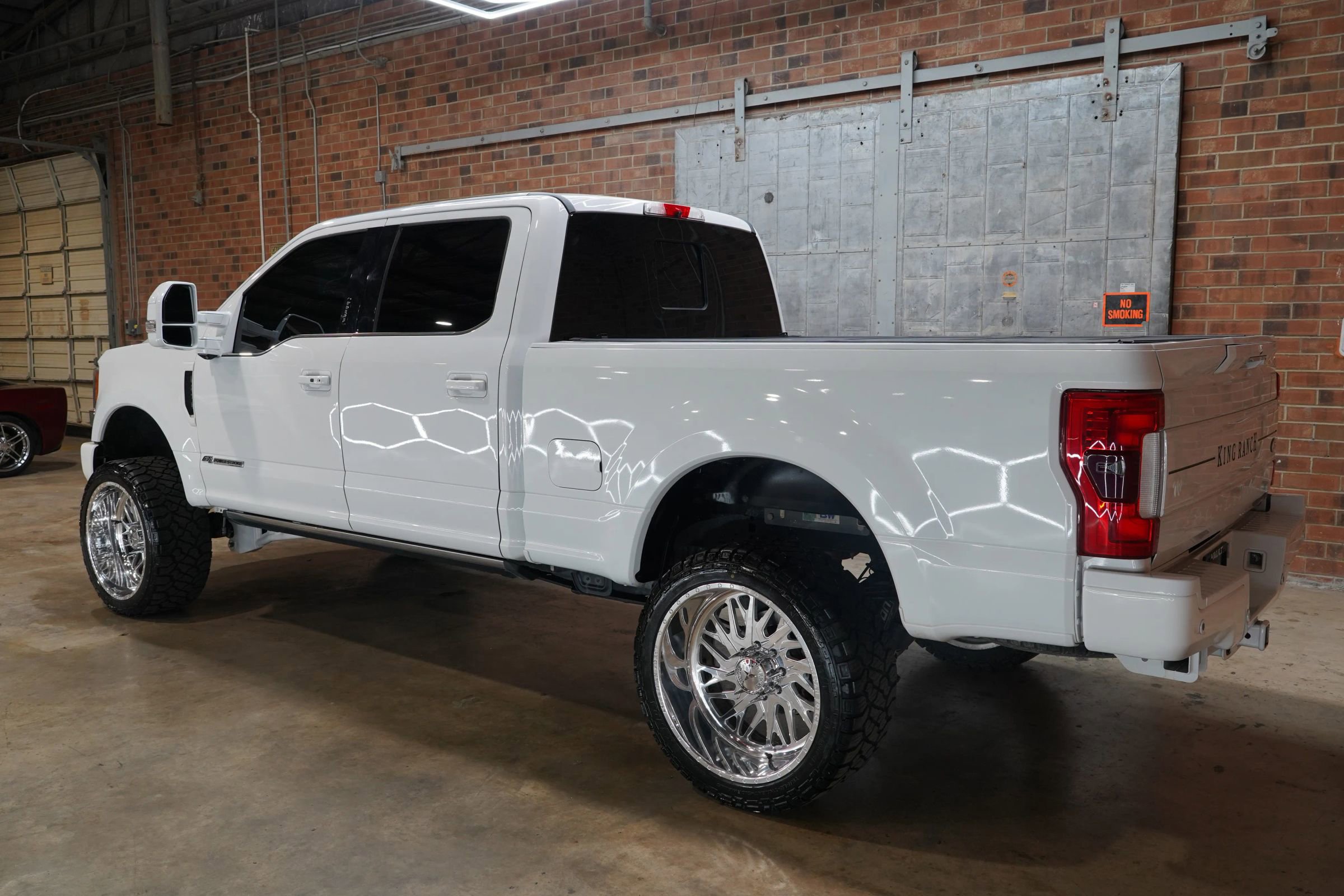 Used 2017 Ford F250 King Ranch w/ King Ranch Ultimate Package image 10