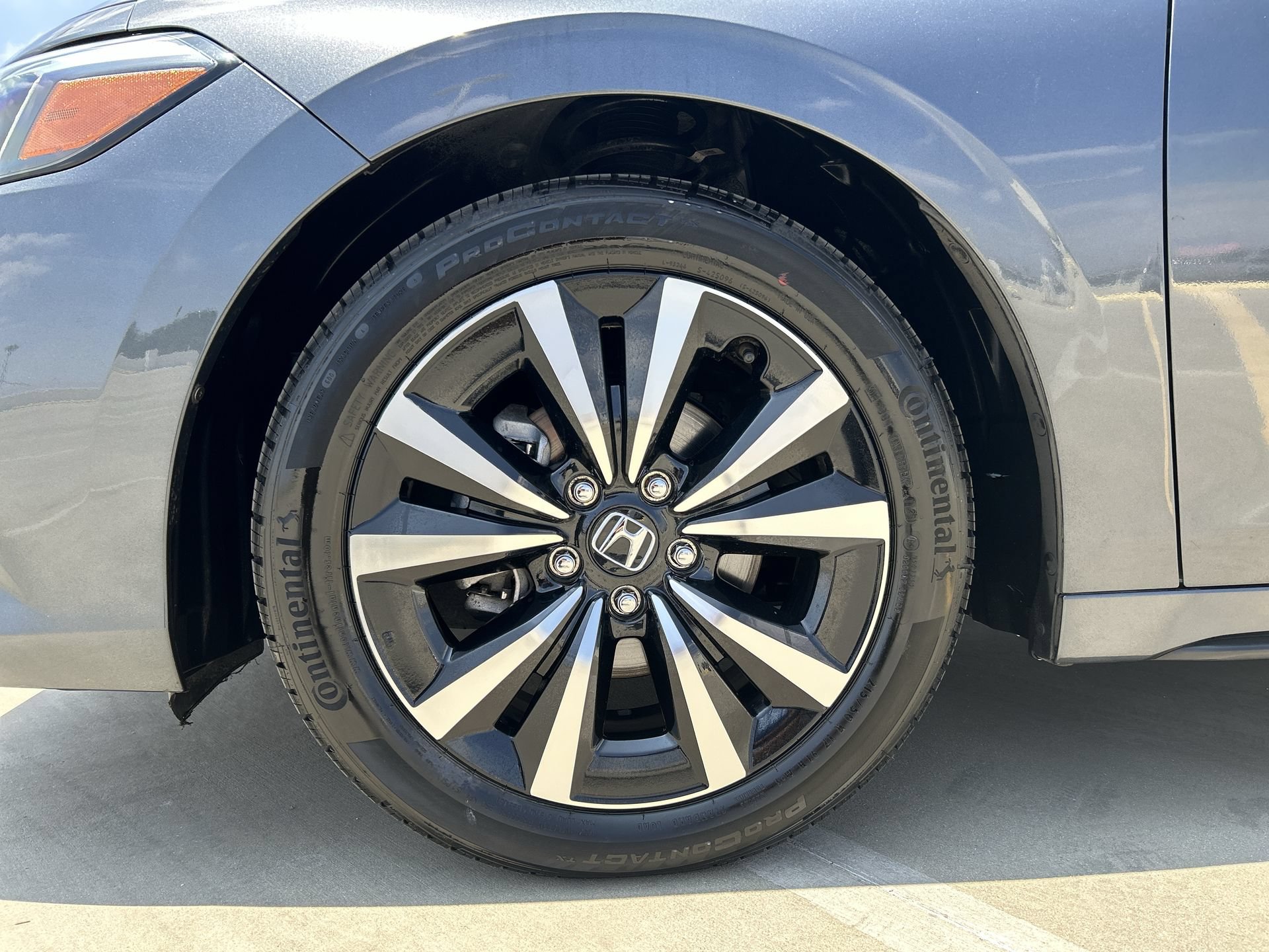 Certified 2024 Honda Civic EX-L image 19