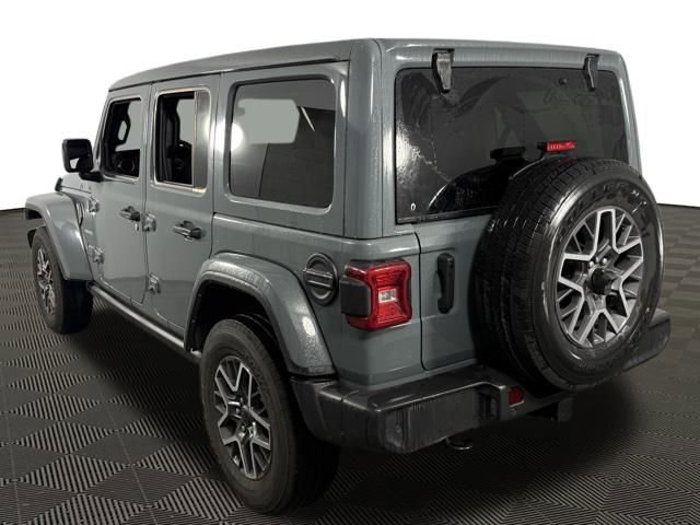 Used 2024 Jeep Wrangler Sahara w/ Technology Group image 6