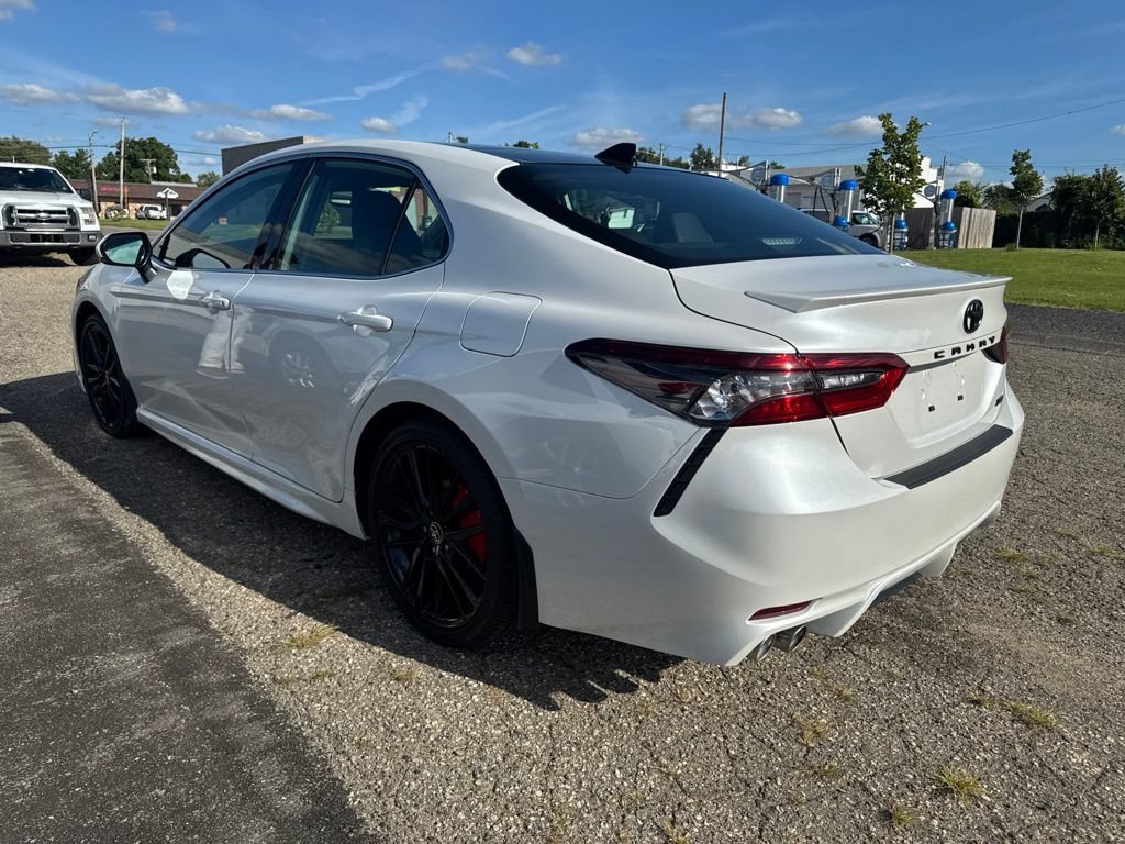 Used 2023 Toyota Camry XSE w/ Navigation Package FWD image 3