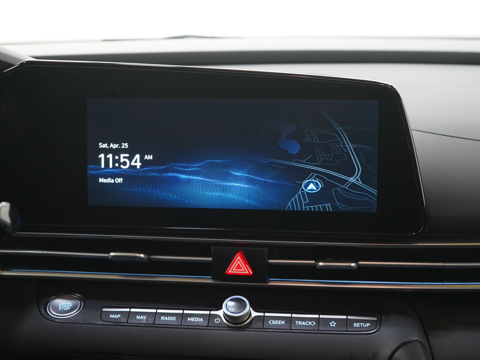 Used 2025 Hyundai Elantra SEL FWD image 16