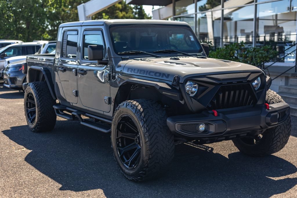 Used 2022 Jeep Gladiator Rubicon w/ Trailer Tow Package AWD/4WD image 6