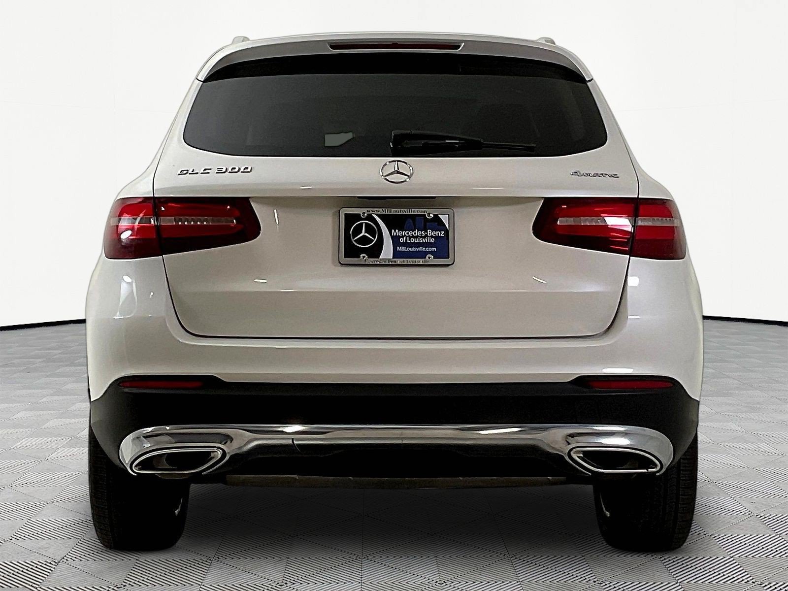 Used 2018 Mercedes-Benz GLC 300 4MATIC image 5