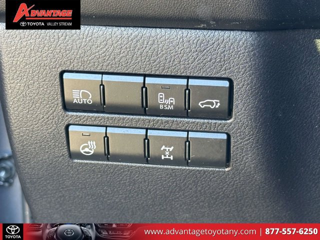 Used 2021 Lexus NX 300 F Sport w/ Accessory Package AWD/4WD image 23