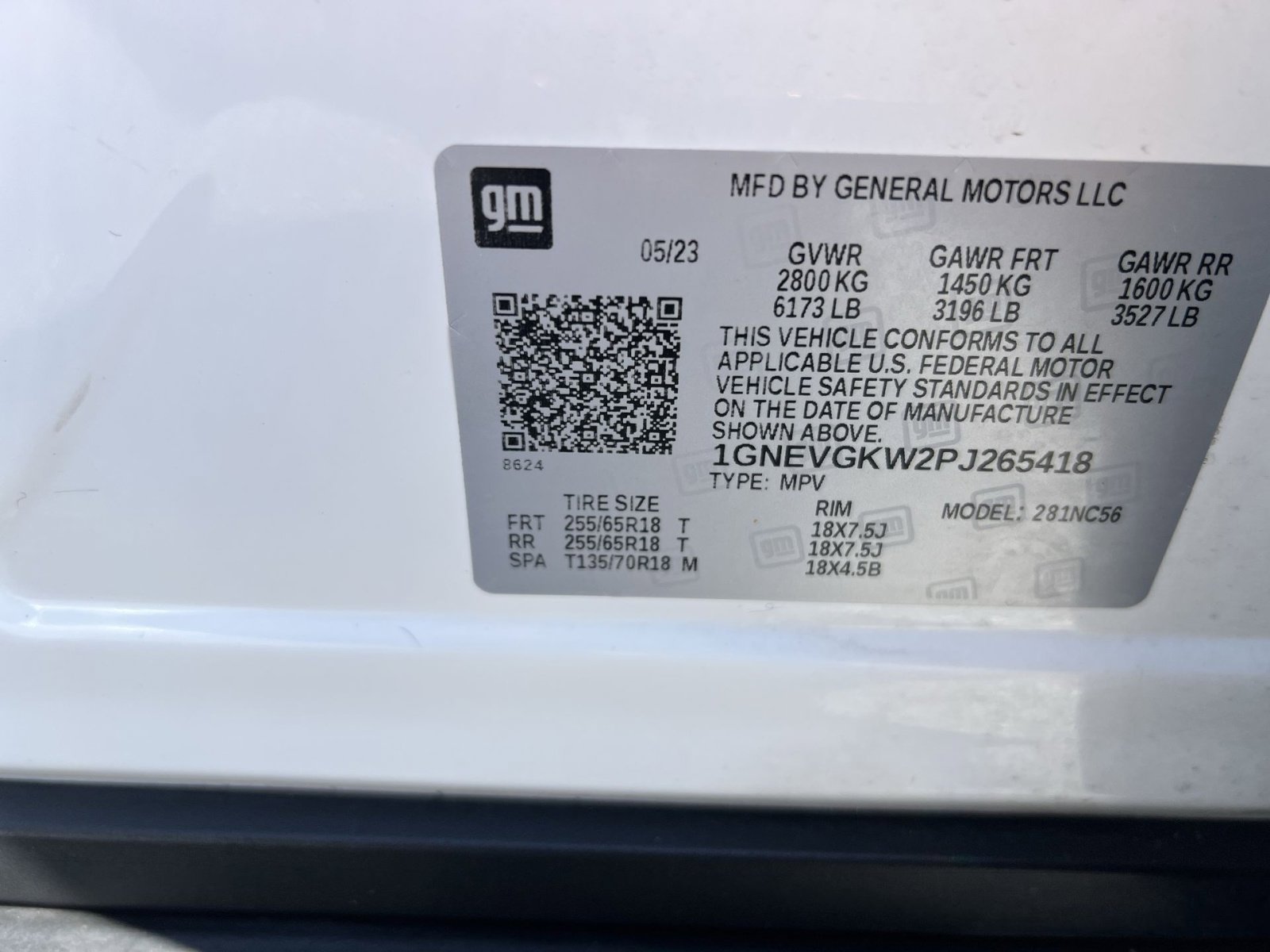 Used 2023 Chevrolet Traverse LT w/ LPO, Floor Liner Package image 28