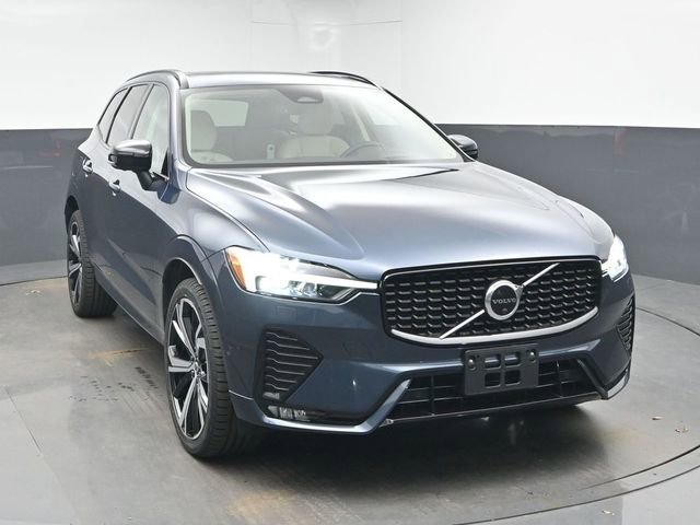 Used 2023 Volvo XC60 B6 Ultimate w/ Protection Package Premier image 2
