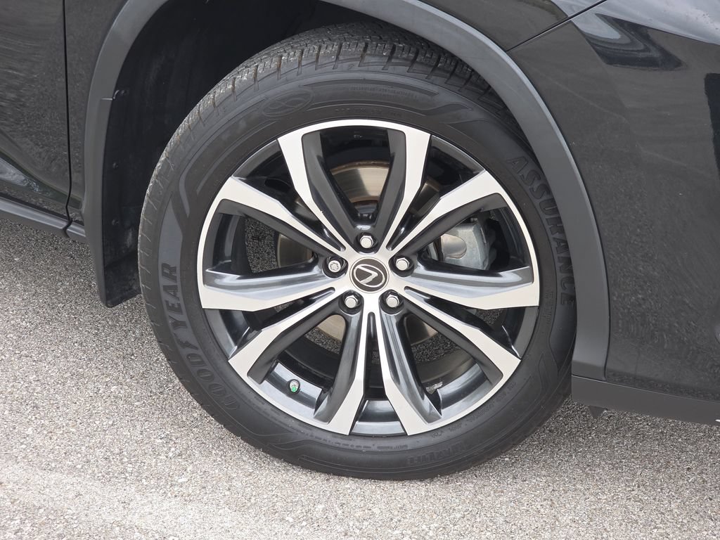 Used 2022 Lexus RX 350L FWD w/ Premium Package image 6