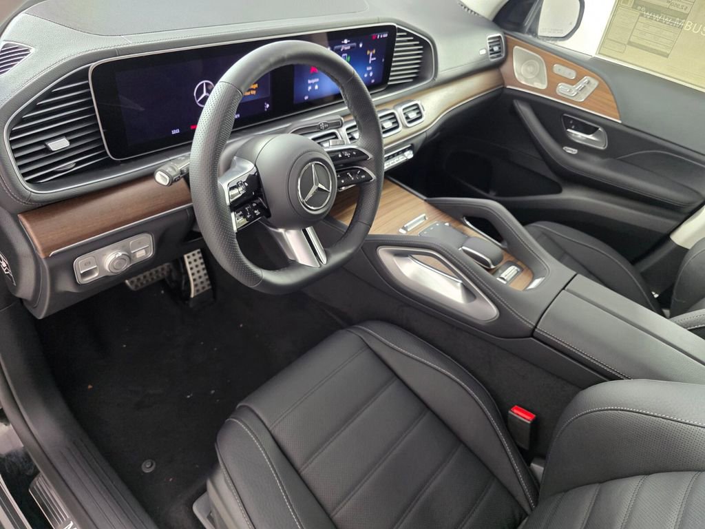 New 2026 Mercedes-Benz GLS 450 4MATIC image 7