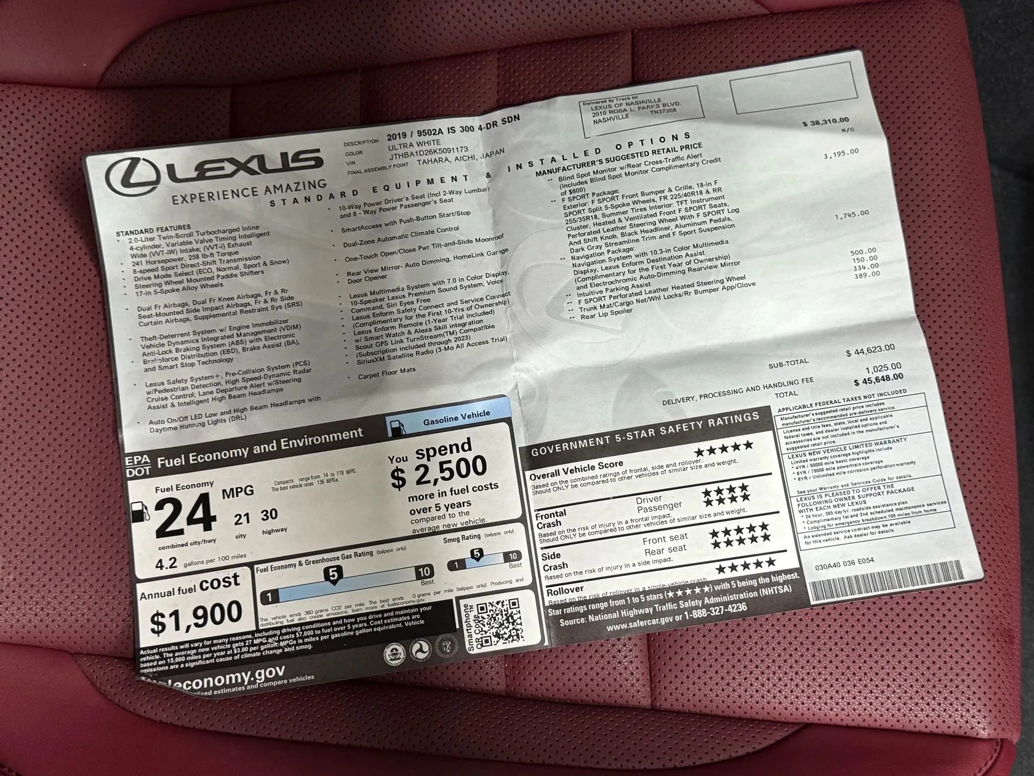 Used 2019 Lexus IS 300 F Sport w/ F Sport Package image 4