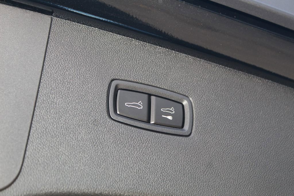 New 2026 Porsche Cayenne S image 13