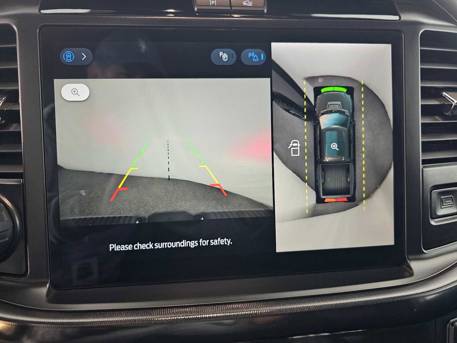 Used 2025 Ford F150 Raptor w/ Equipment Group 803A Raptor R image 26