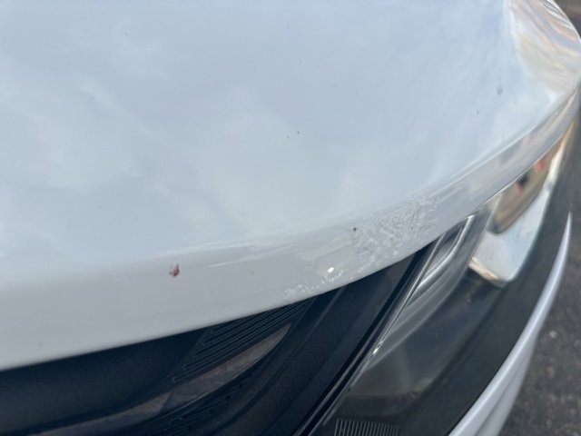 Used 2019 Chevrolet Equinox LT w/ Driver Convenience Package image 37